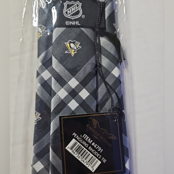 Pittsburgh Penguins Rhode Tie NHL Hockey Neckties Licensed Men's Neck Ties NWT - Picture 4 of 4
